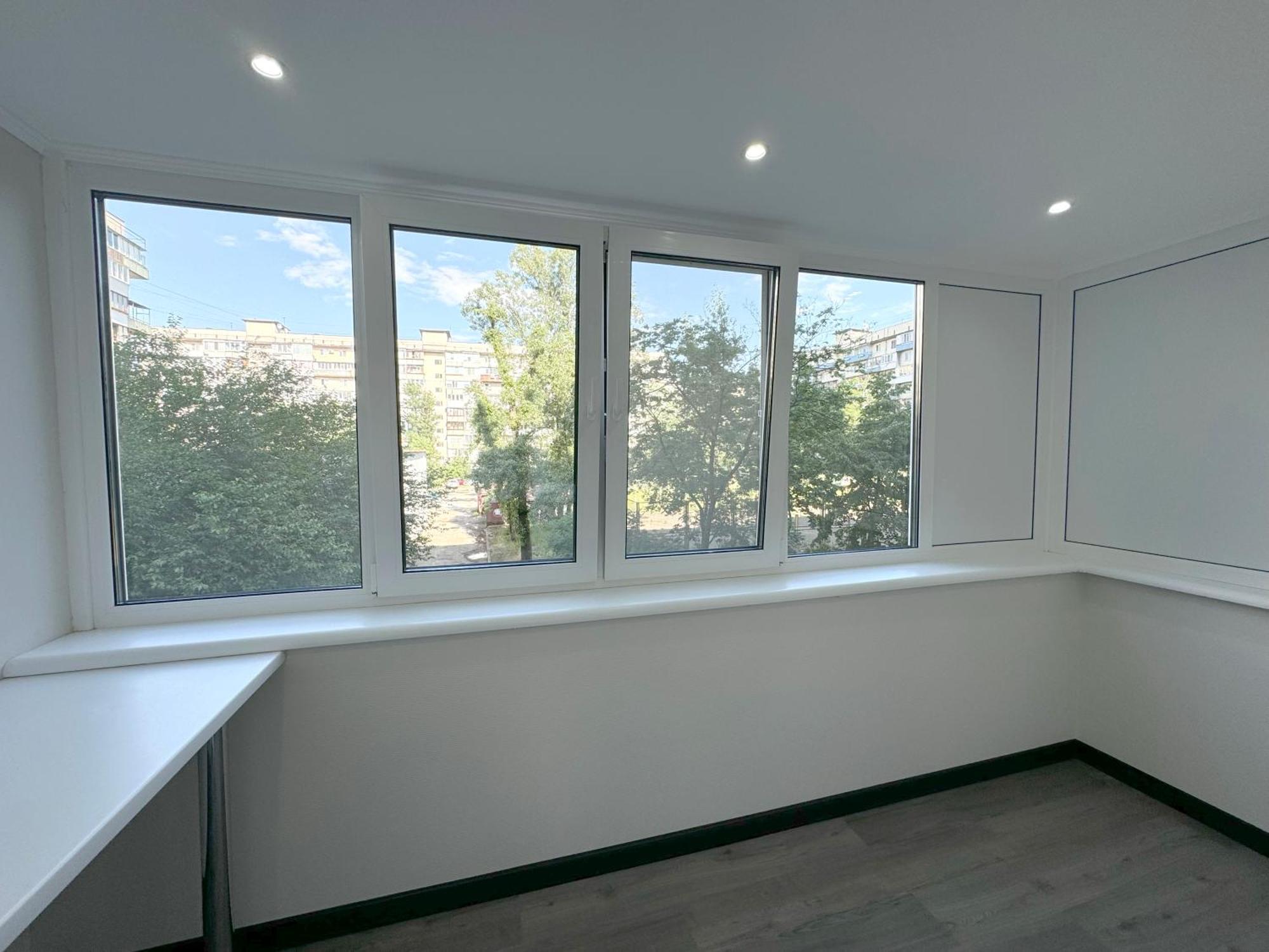 Artal Apartment On Obolonskyi Avenue 16 Kiev Eksteriør billede